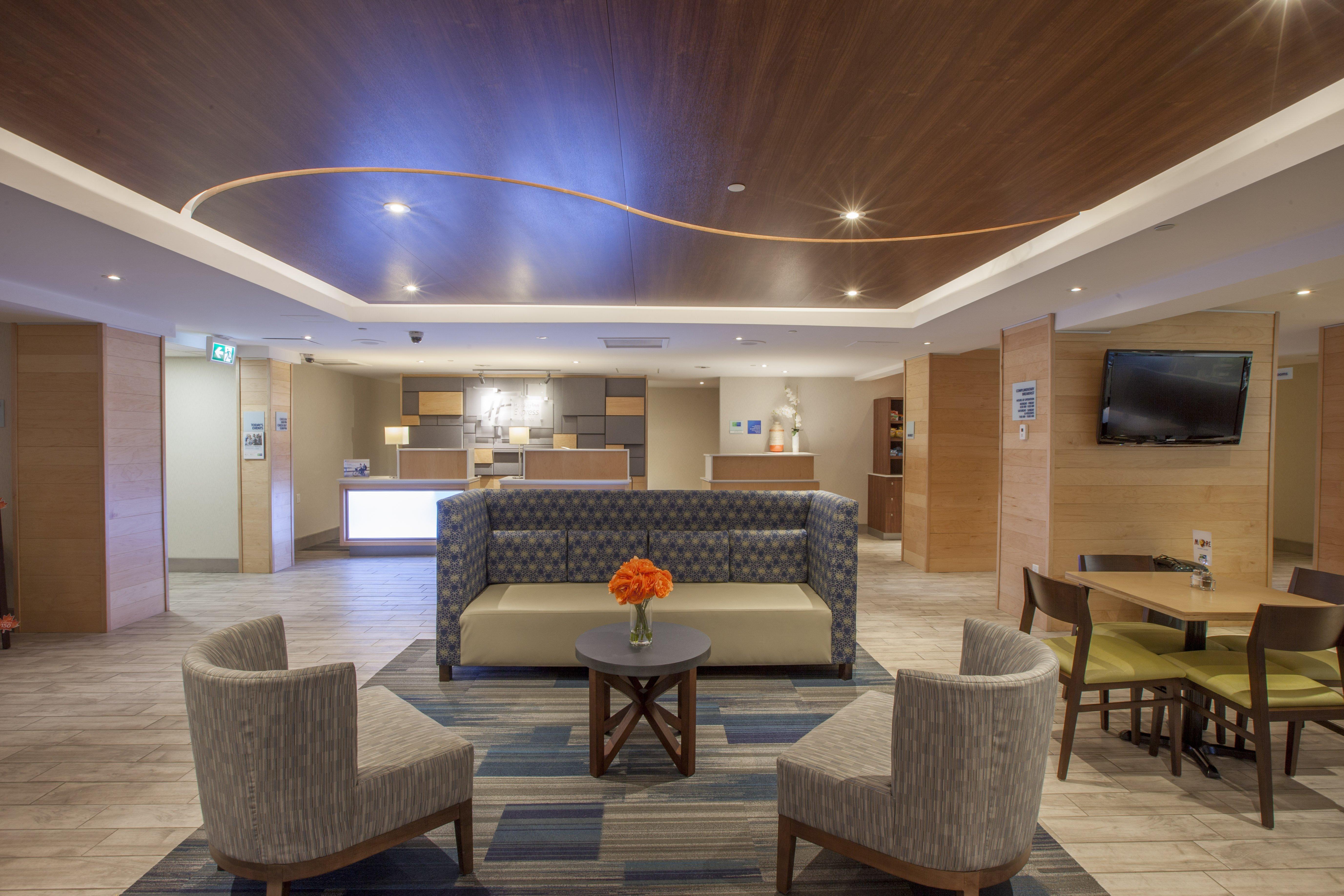 Holiday Inn Express Hotel & Suites Saint John Harbour Side By Ihg Exterior foto